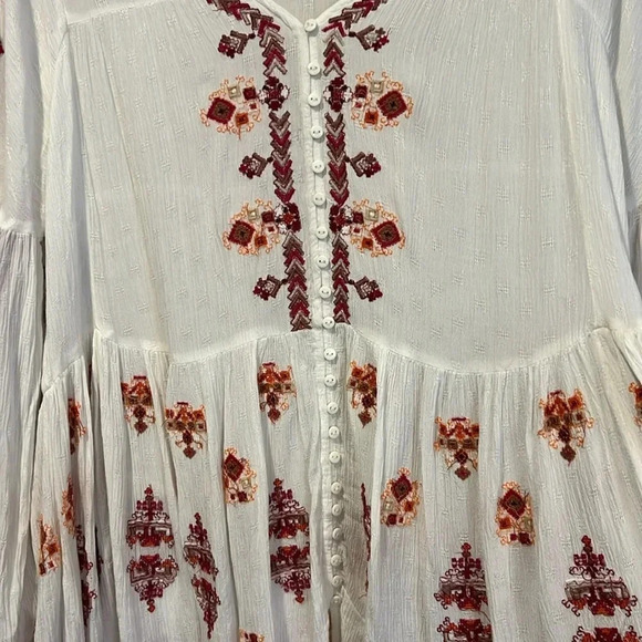 Free People Ariana White and Red embroidered tunic top size X Small - Picture 6 of 13